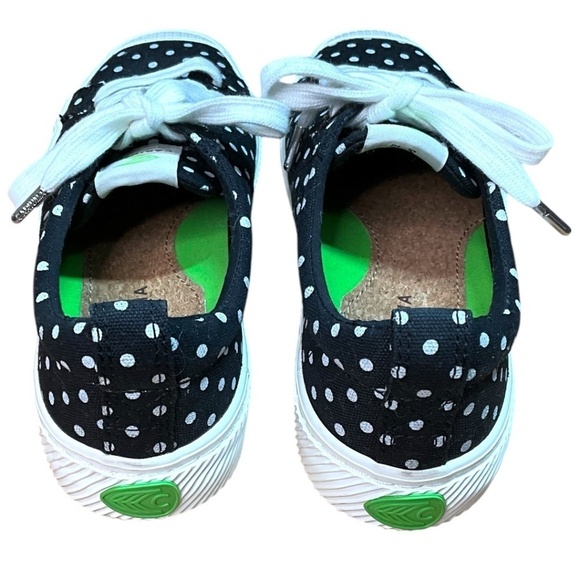 CARIUMA The OCA Organic Cotton Canvas Natural Rubber Polka Dot Sneaker US Sz 6 - Picture 6 of 10